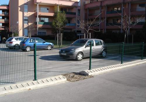Ограждение парковки придомовых территорий в Салехарде
