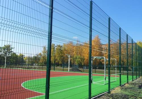 3Д забор для футбольной площадки в Салехарде